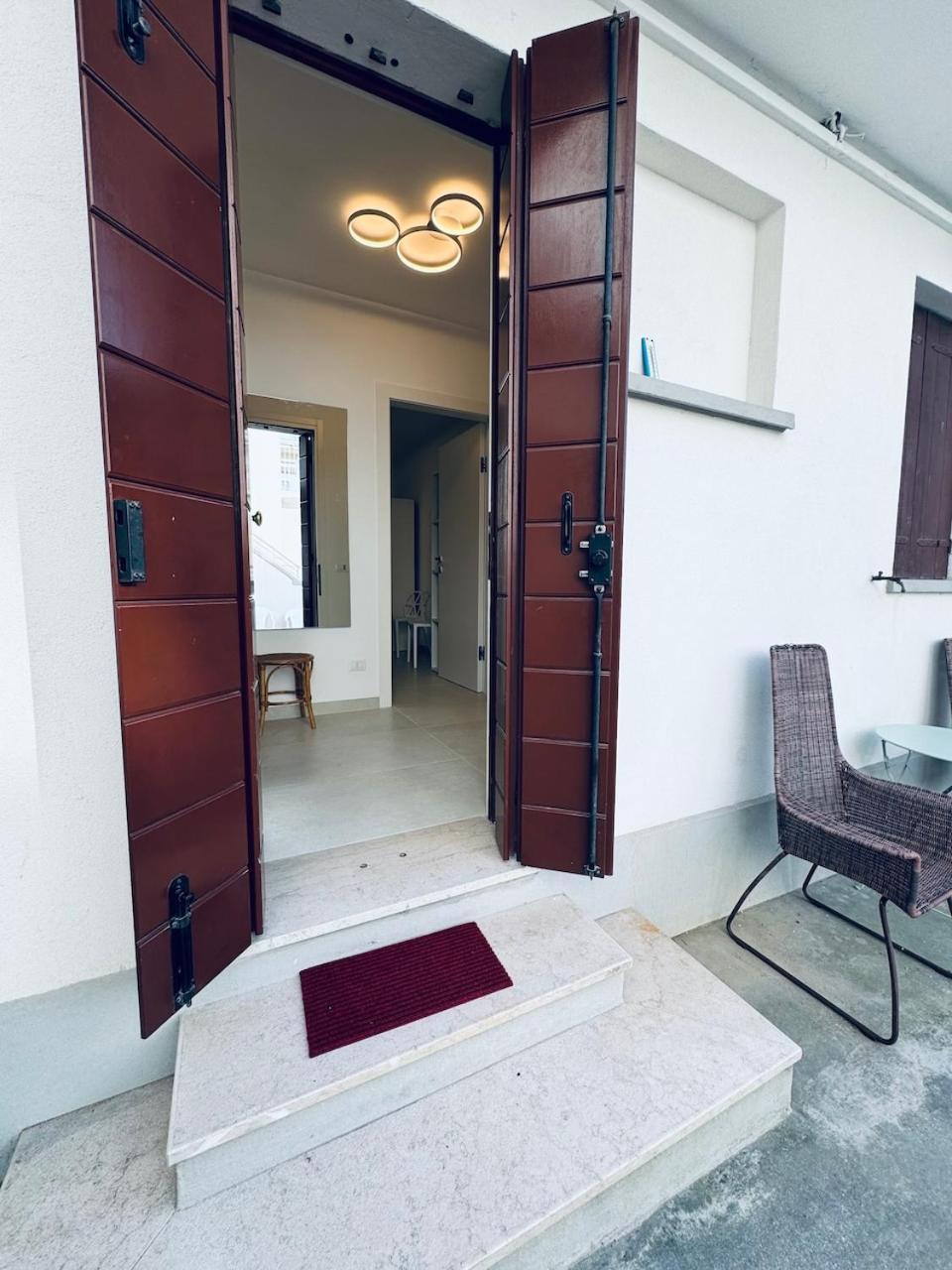 App4Rent Villa Zanetti - Appartamenti Con Spiaggia Privata Frontemare Lido di Jesolo Esterno foto