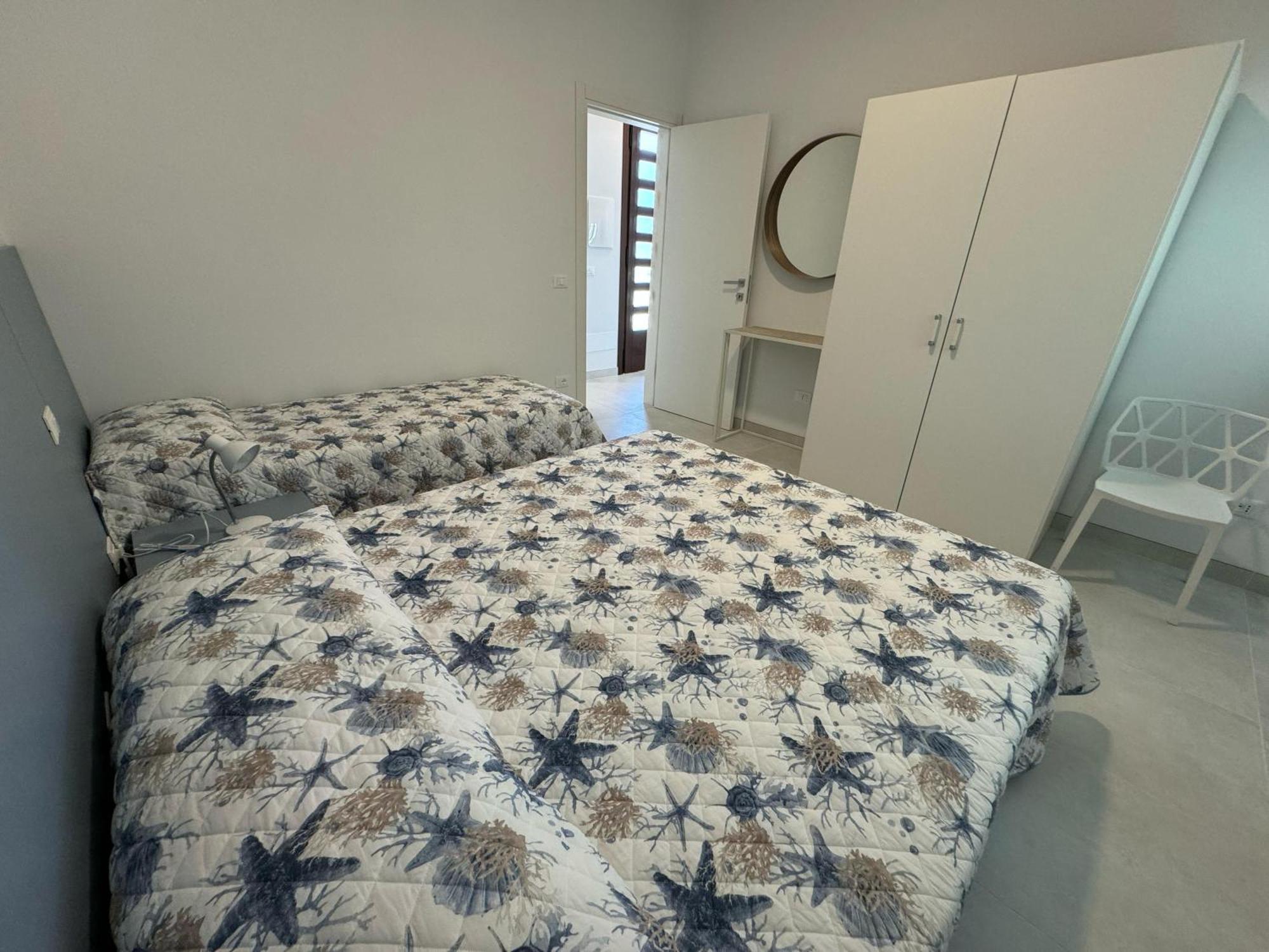 App4Rent Villa Zanetti - Appartamenti Con Spiaggia Privata Frontemare Lido di Jesolo Esterno foto