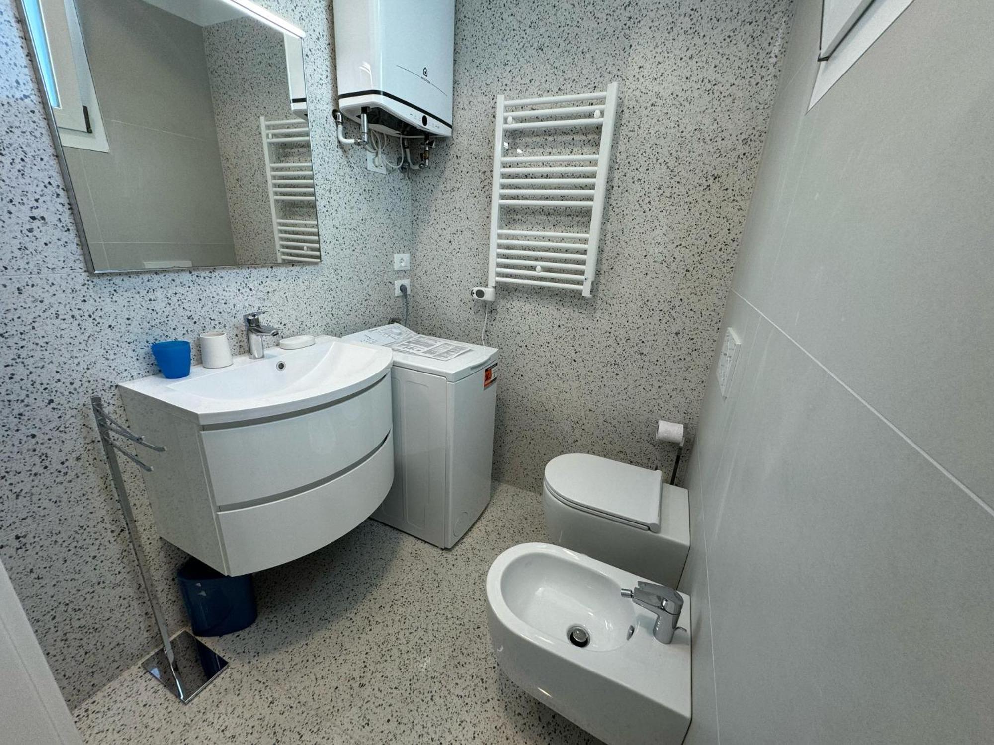 App4Rent Villa Zanetti - Appartamenti Con Spiaggia Privata Frontemare Lido di Jesolo Esterno foto