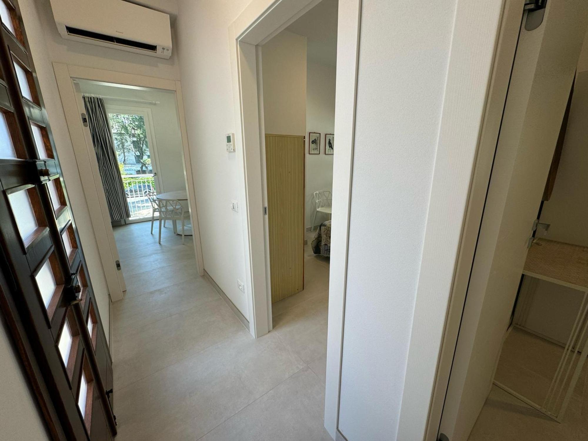App4Rent Villa Zanetti - Appartamenti Con Spiaggia Privata Frontemare Lido di Jesolo Esterno foto