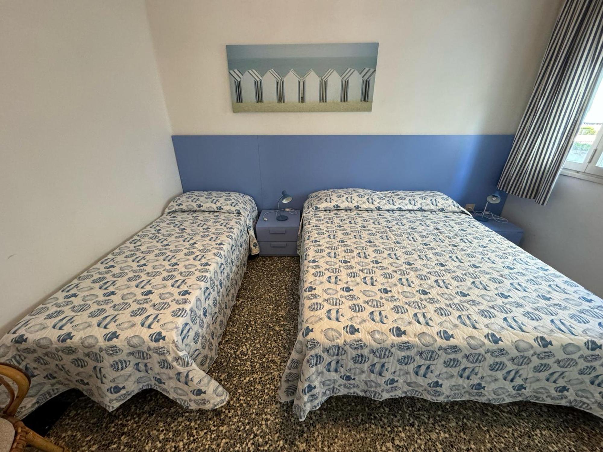 App4Rent Villa Zanetti - Appartamenti Con Spiaggia Privata Frontemare Lido di Jesolo Esterno foto